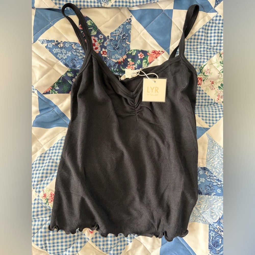 LYR by Splendid Black Ribbed V-Neck Camisole nwt size M